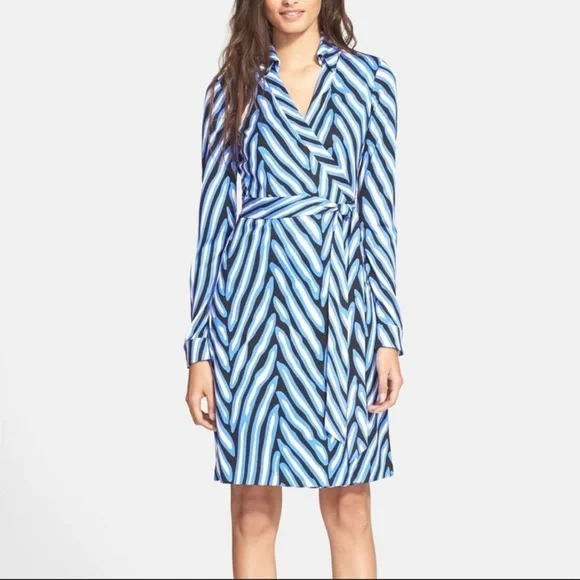chief dress blue Rouje - GABIN Dress - Blue floral print midi wrap Dress - Blue main image 1